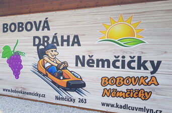 Nová tabule Bobovky Němčičky | Areál Bobovky Němčičky